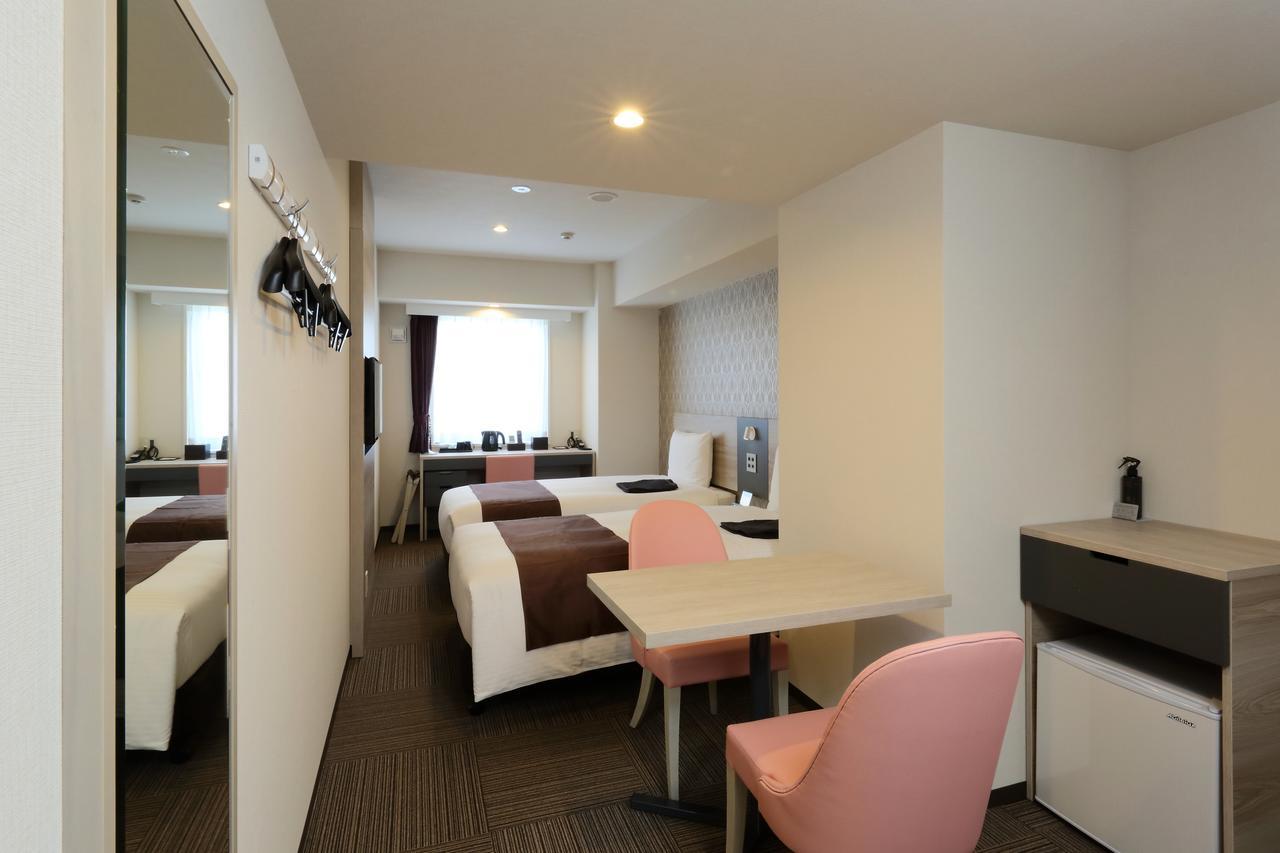 Kuretake Inn Premium Nagoya Nayabashi Exterior foto